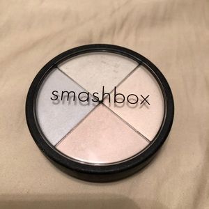 Smashbox cosmetics Eye Illusion Quad color palette